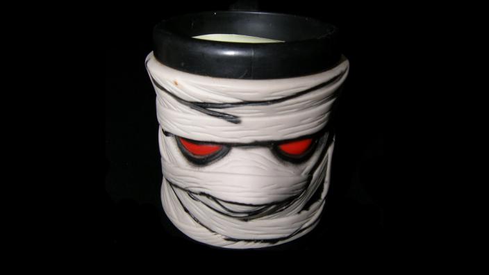 ‘Goosebumps’ mummy mug - Image copyright of WA Museum A coffee mug inspired by the book series "goosebumps"