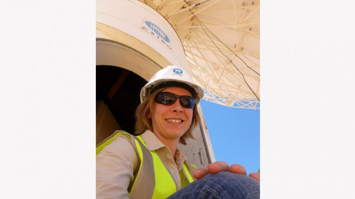 Dr Lisa Harvey-Smith at the Murchison Radio-Astronomy Observatory - Image copyright of Lisa Harvey-Smith