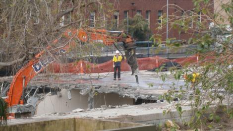 Demolition of the Francis Street building