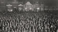 Crowd in Hannan Street. Date unknown – occasion believed to be the 1901 Federation or the 1913 federal election Image copyright of WA Museum 
