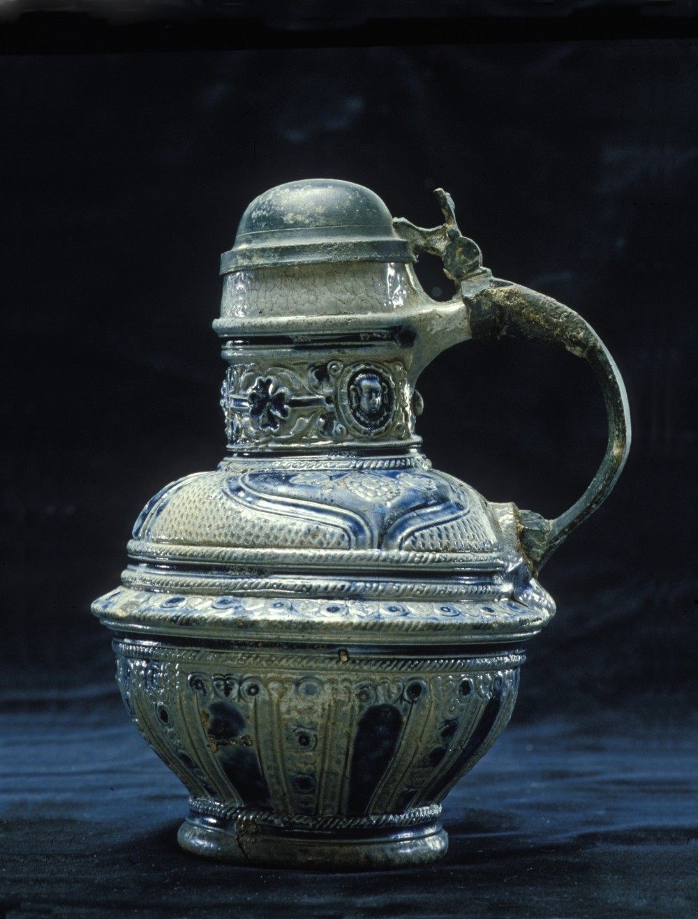 Stoneware artefact recovered from Batavia