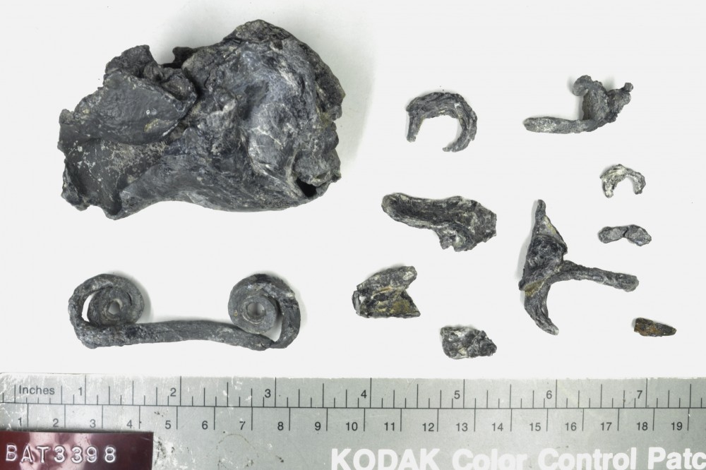 BAT3398 Lead artefact recovered from Batavia