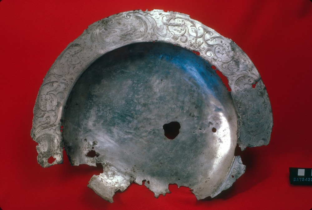 BAT3432 Silver artefact recovered from Batavia