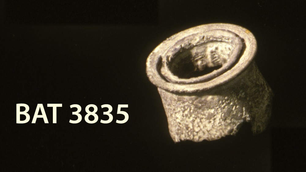 BAT3835 Silver artefact recovered from Batavia