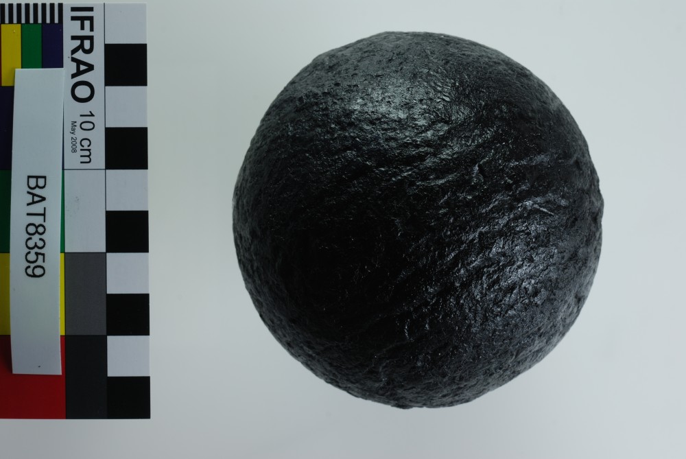 BAT8359 Armament artefact recovered from Batavia