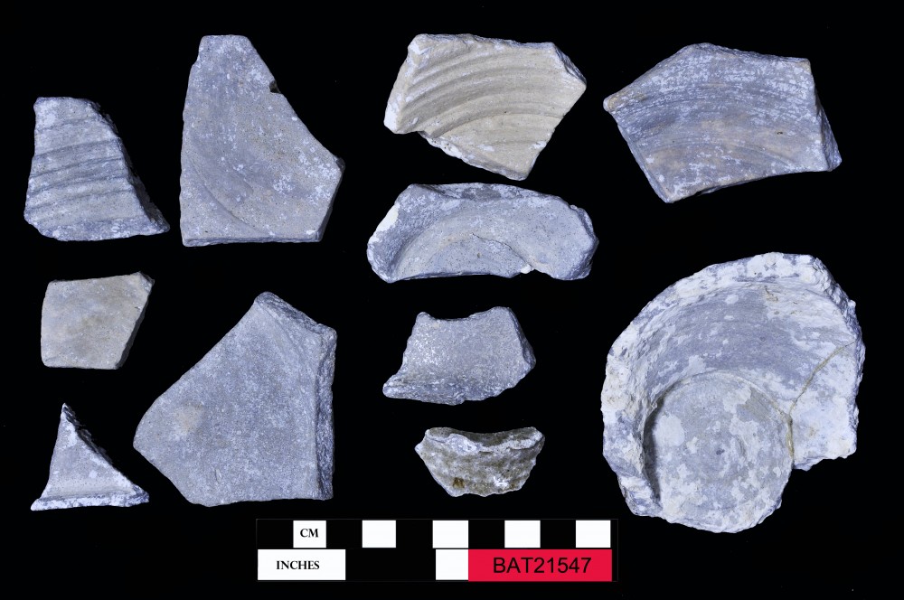 BAT21547 Stoneware artefact recovered from Batavia