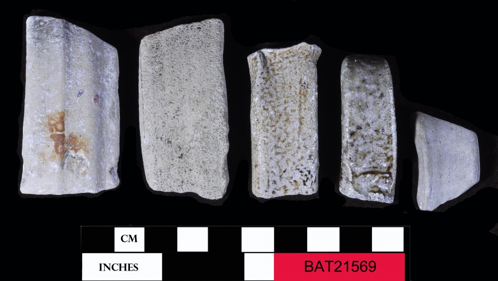 BAT21569 Stoneware artefact recovered from Batavia