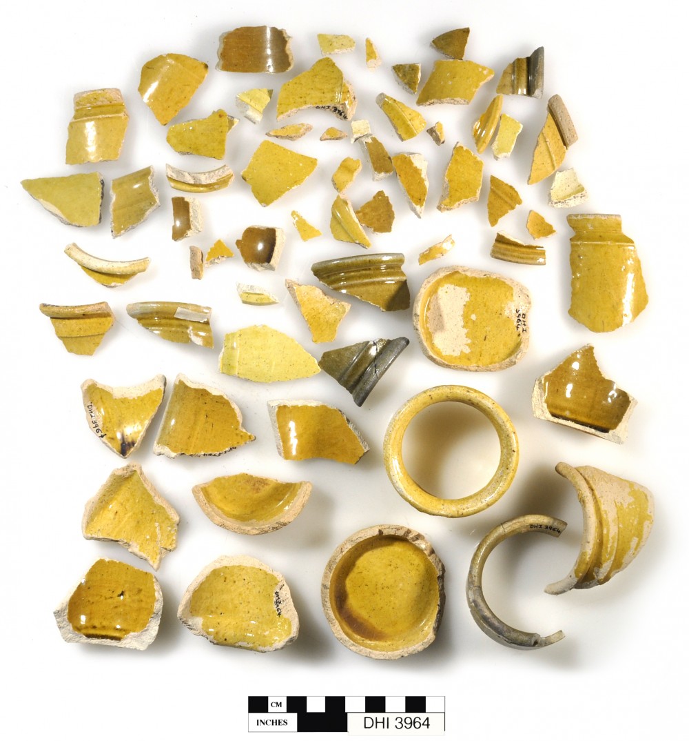 DHI3964 Earthenware artefact recovered from Dirk Hartog Island
