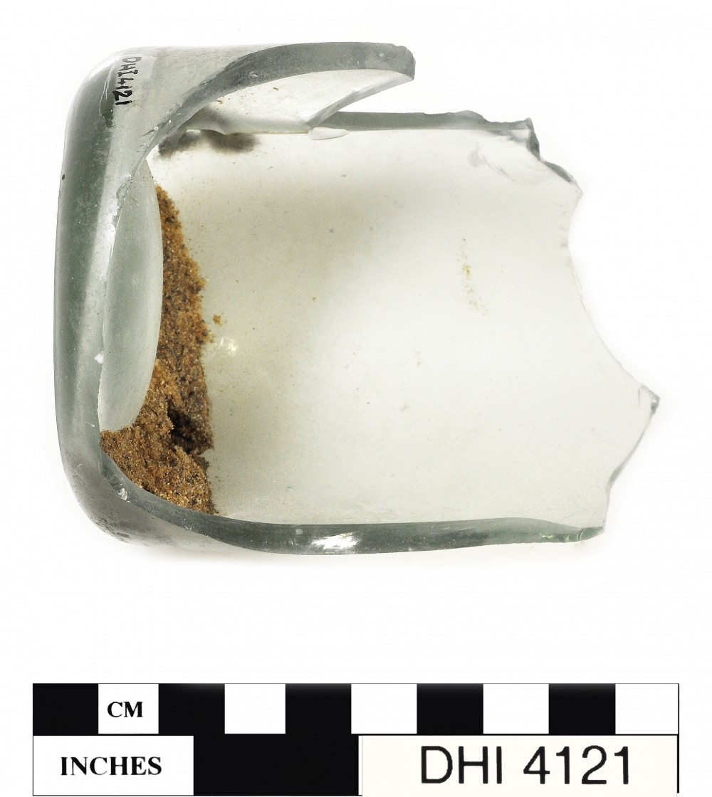 DHI4121 Glass artefact recovered from Dirk Hartog Island