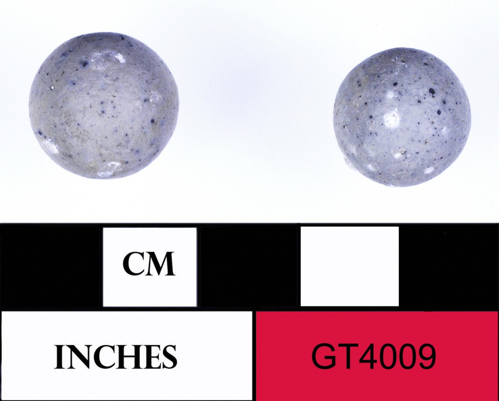 GT4009 CERAMICS artefact recovered from Vergulde Draeck (Gilt Dragon)