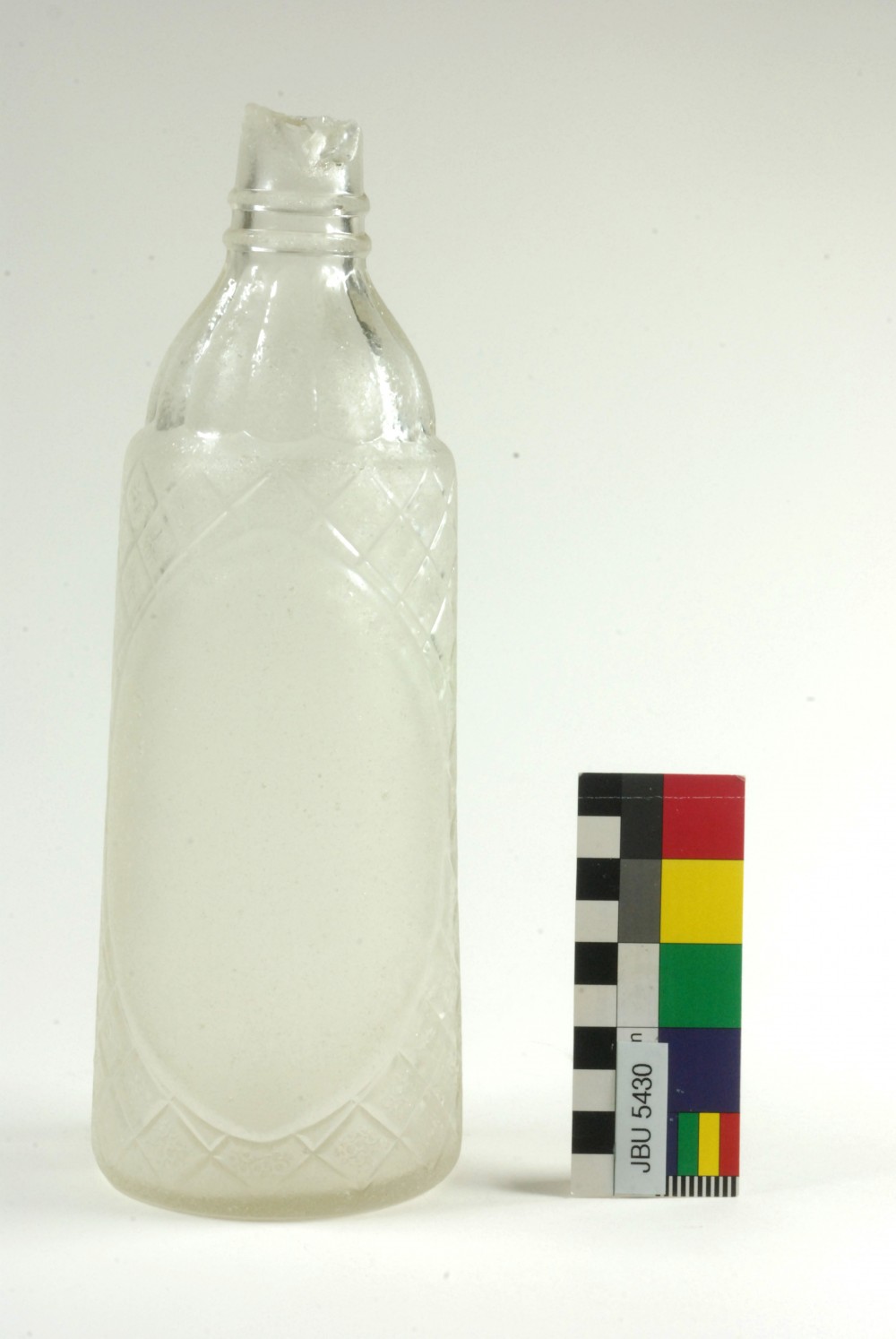 JBU5430 Glass artefact recovered from Jane Bay Unidentified