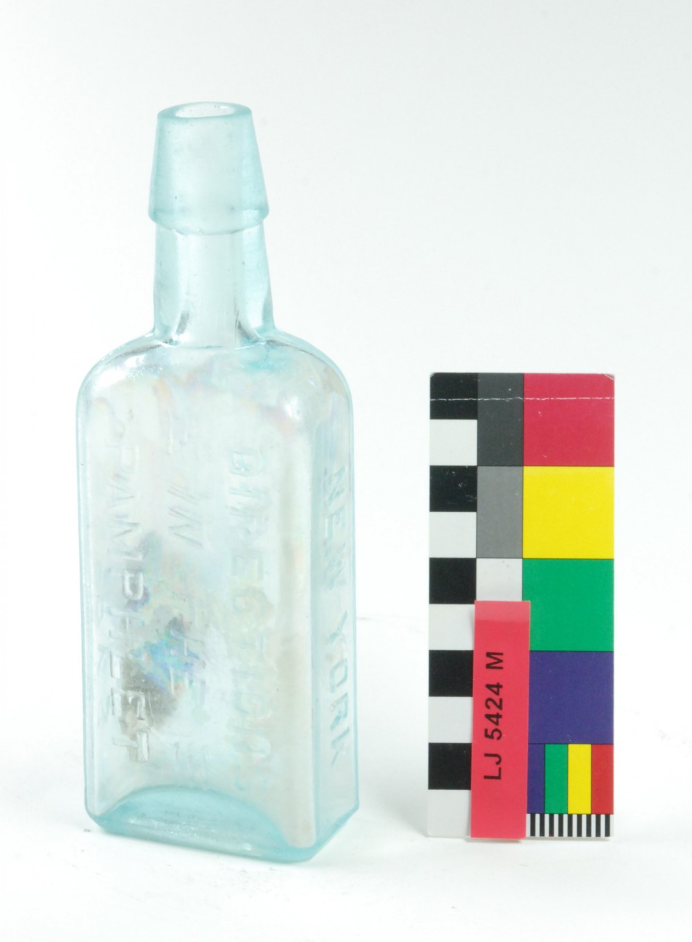 LJ5424M Glass artefact recovered from Long Jetty site, Fremantle