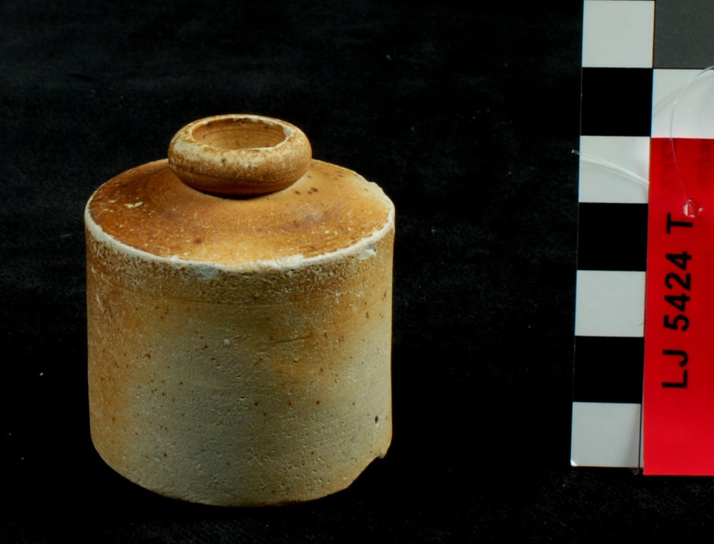 LJ5424T Stoneware artefact recovered from Long Jetty site, Fremantle