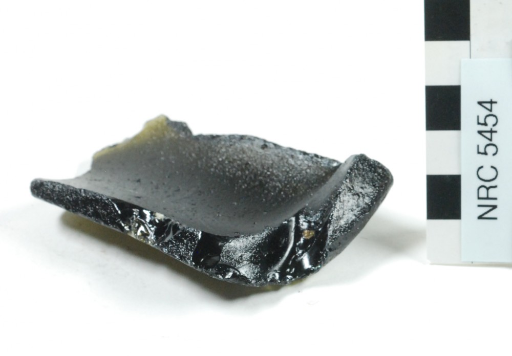 NRC5454 Glass artefact recovered from Correio da Azia