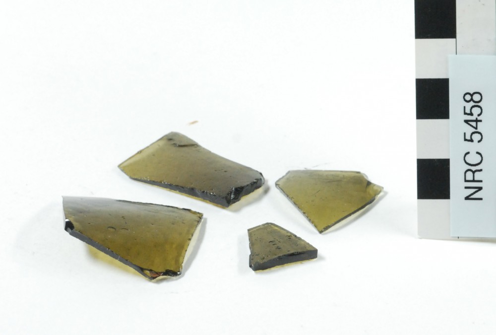 NRC5458 Glass artefact recovered from Correio da Azia