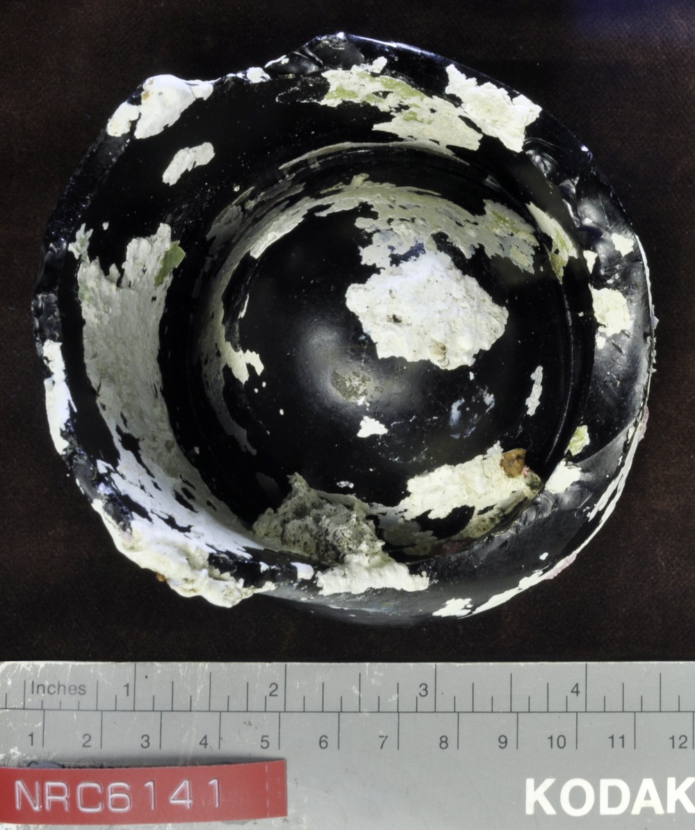 Glass artefact recovered from Correio da Azia