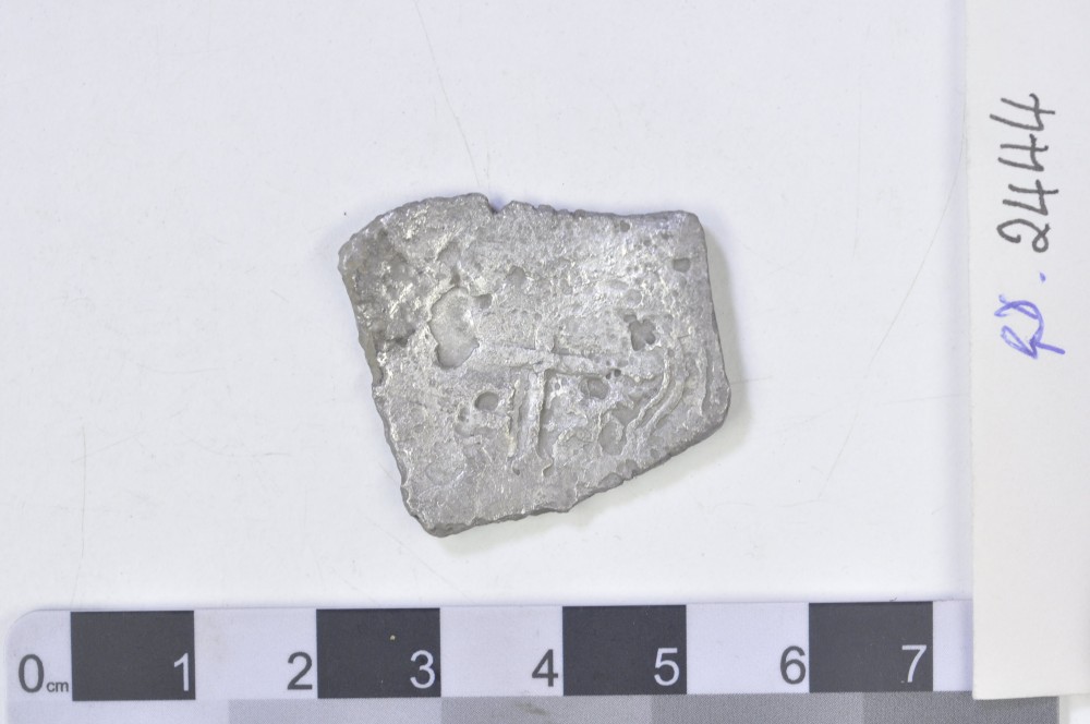 GT2444 Silver 4 Reales