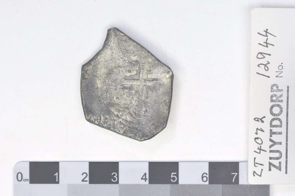ZT12944 Silver 8 Reales