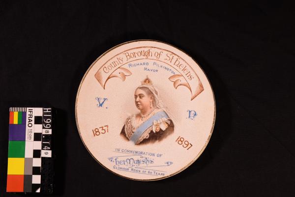 Commemorative Plate - Queen Victoria