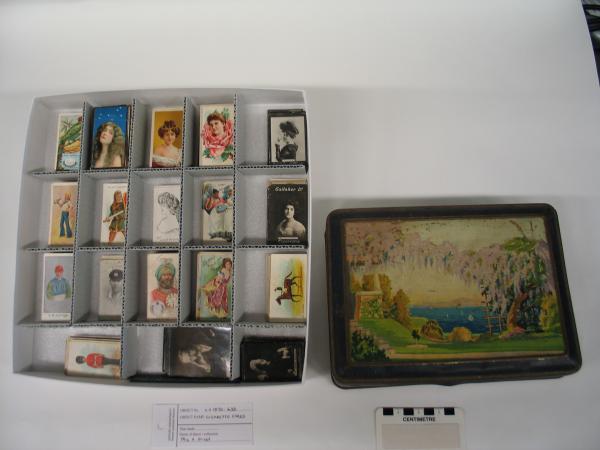 CIGARETTE CARDS & TIN