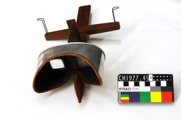 STEREOSCOPE, viewer, with -51- cards