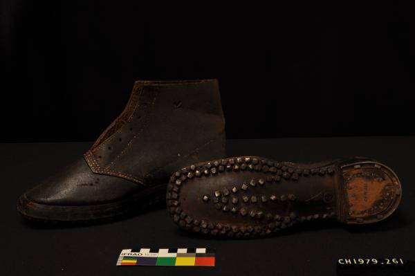 PAIR OF BOOTS, Convict