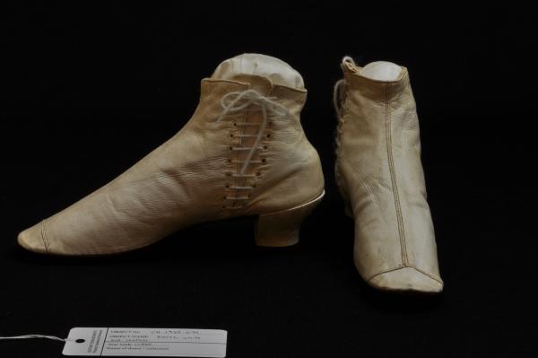 BOOTS, 1860s