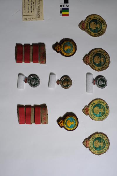 BADGES, x2 & EPAULETTES, x9, AUSTRALIAN WOMEN'S LAND ARMY