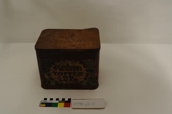 TINS, "PLAISTOWES TOFFEE DE LUX", hinged lid