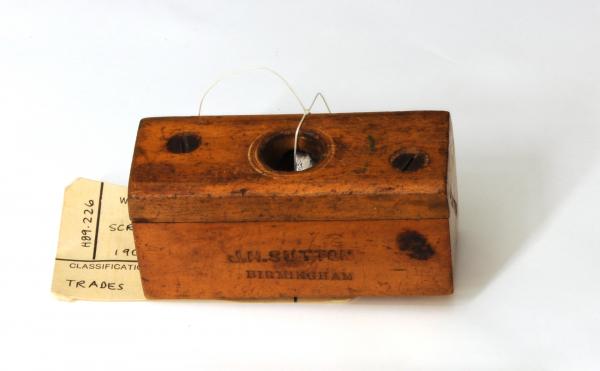 SCREW BOX, Wood