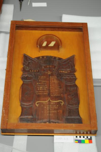 PLAQUE, Albany Brass Band, in glass-fronted case