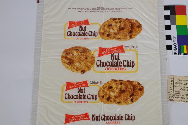 WRAPPER, Nut Chocolate Chip Cookies