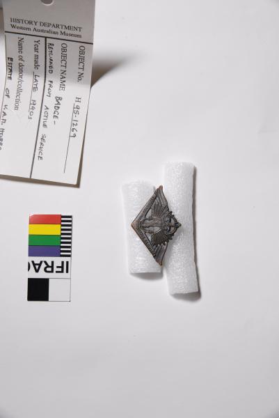 BADGE - RETURNED FROM ACTIVE SERVICE