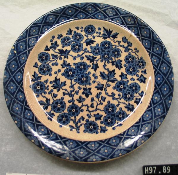 PLATE, Ridgway/Hawthornden