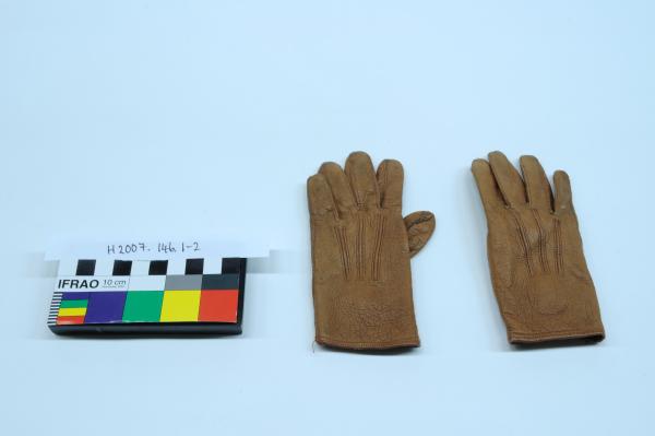 GLOVES, Childrens, leather, brown, ‘REAL NAPPA’