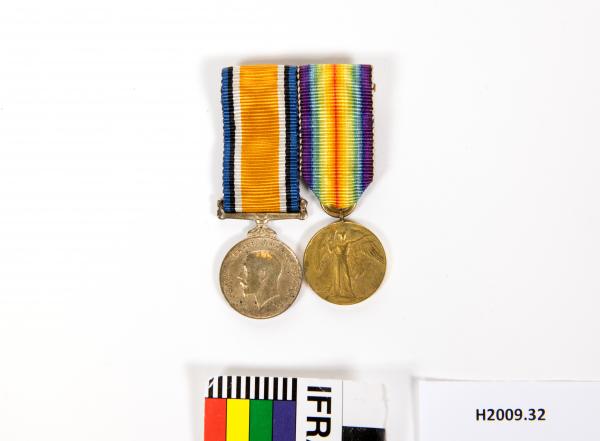 MEDALS, miniatures x 2 with ribbons, British War Medal and Victory Medal