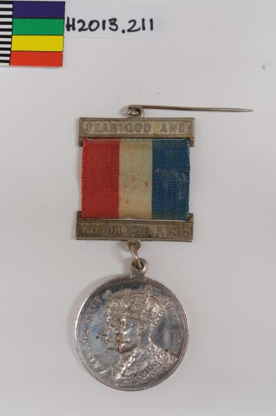 MEDAL, Coronation King George V & Queen Mary, 1911