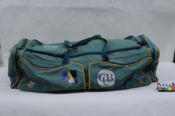 CRICKET GEAR BAG, green, Geoff Marsh, ‘ACB’, with small nurofen tube