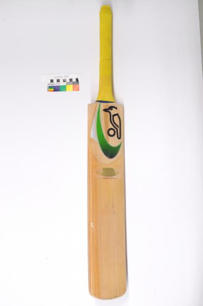 CRICKET BAT, wood, yellow rubber handle, ‘Kahuna’, ‘KOOKABURRA’, Mike Hussey