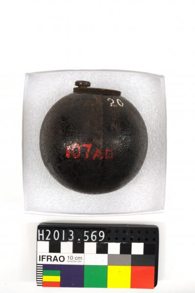 HAND GRENADE, ‘cricket ball’, No. 15, Mk 1, British