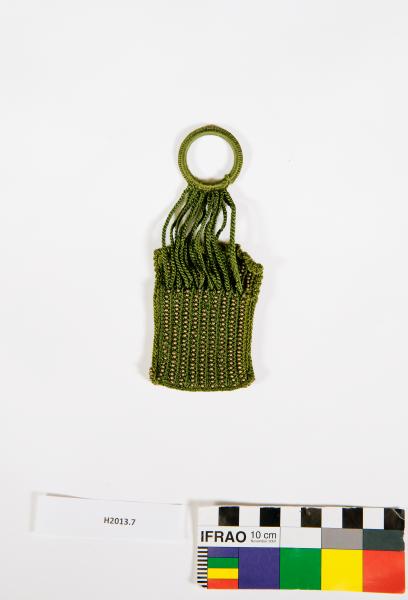 KEYRING, green, woven, gold beaded, H.E. Anderson