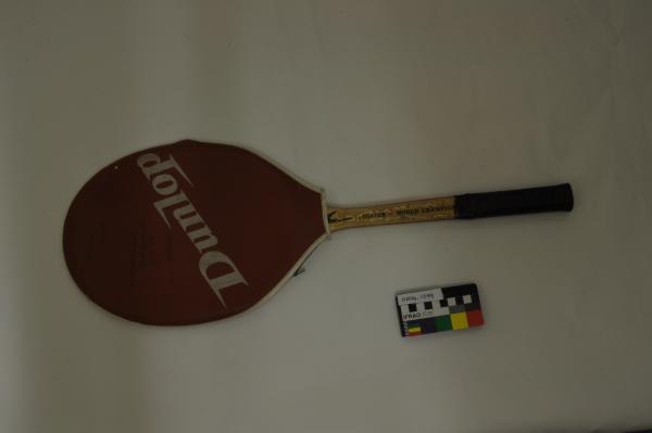 TENNIS RACQUET, in cover, Dunlop, Liz Smylie