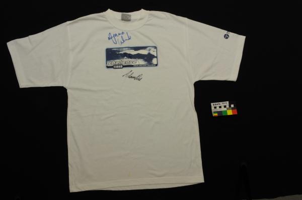 T-SHIRT, male, white, 'Challenge Stadium Perth W.A.', signed