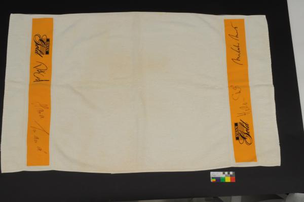 TOWEL, white, 'Swan Gold', Hopman Cup, signed, Aus v Czech, 1988-1989