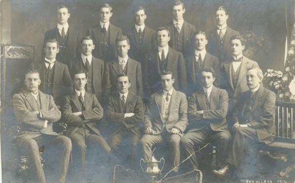 PHOTOGRAPH, Kodak postcard, b&w, group portrait, men's lacrosse team Premiers, 1914
