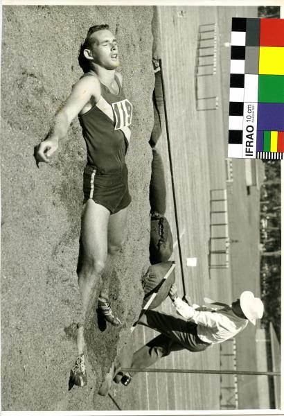 PHOTOGRAPH, b&w, athletics, pole vault, sand pit, Trevor Bickle