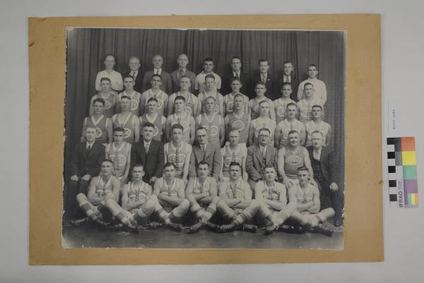 PHOTOGRAPH, b&w, WANFL, EFFC, Premiership Team, 1937