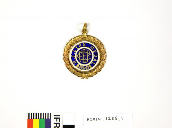 MEDAL, in case, football, RJ Lynn Fairest & Best, Ross Hutchinson, 1936