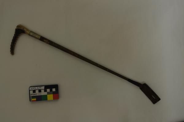 WHIP, fox hunting, bone handle, leather end, 'MADE IN ENGLAND'