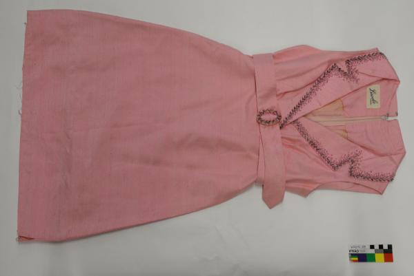 DRESS, raw silk, pink, sleeveless, knee-length, belted waist with buckle, beaded collar